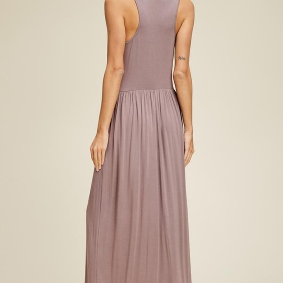 The Everywhere Maxi - Picture 2 of 2